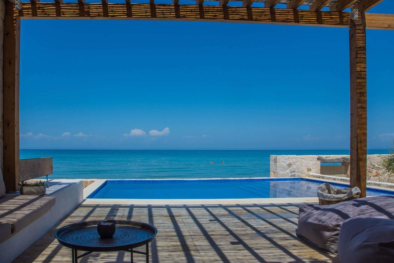 Niova Villa - Seafront, Private Pool And Ionian Sea Views, By Zantewize Alykes  Eksteriør billede