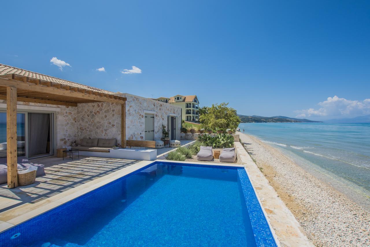 Niova Villa - Seafront, Private Pool And Ionian Sea Views, By Zantewize Alykes  Eksteriør billede