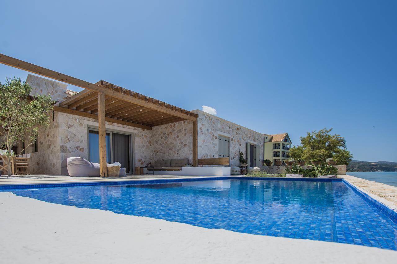 Niova Villa - Seafront, Private Pool And Ionian Sea Views, By Zantewize Alykes  Eksteriør billede